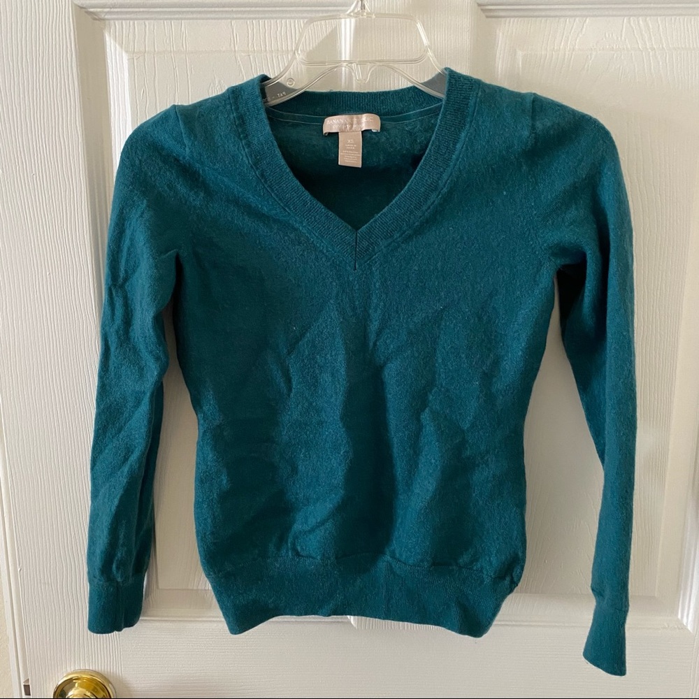 Banana Republic V-Neck Merino Sweater
